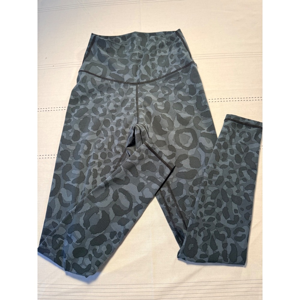Colorfulkoala Women Blue Grey Leopard Print High Waisted Yoga Leggings Small
